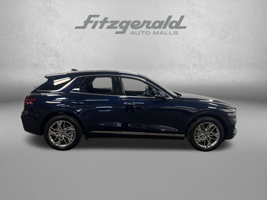 Used 2025 Genesis GV70 2.5T AWD/4WD image 8