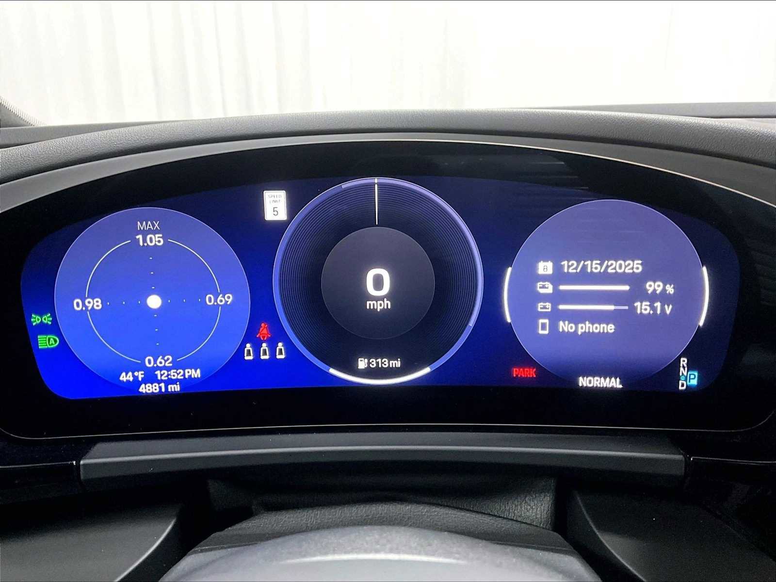 Used 2025 Porsche Macan Electric image 24