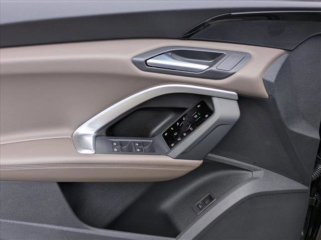 New 2025 Audi Q5 Premium image 17