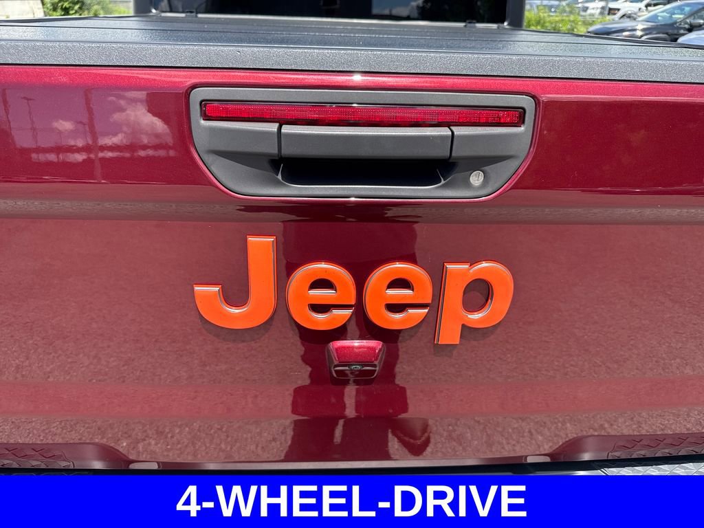 Used 2021 Jeep Gladiator Mojave w/ Cold Weather Group AWD/4WD image 20