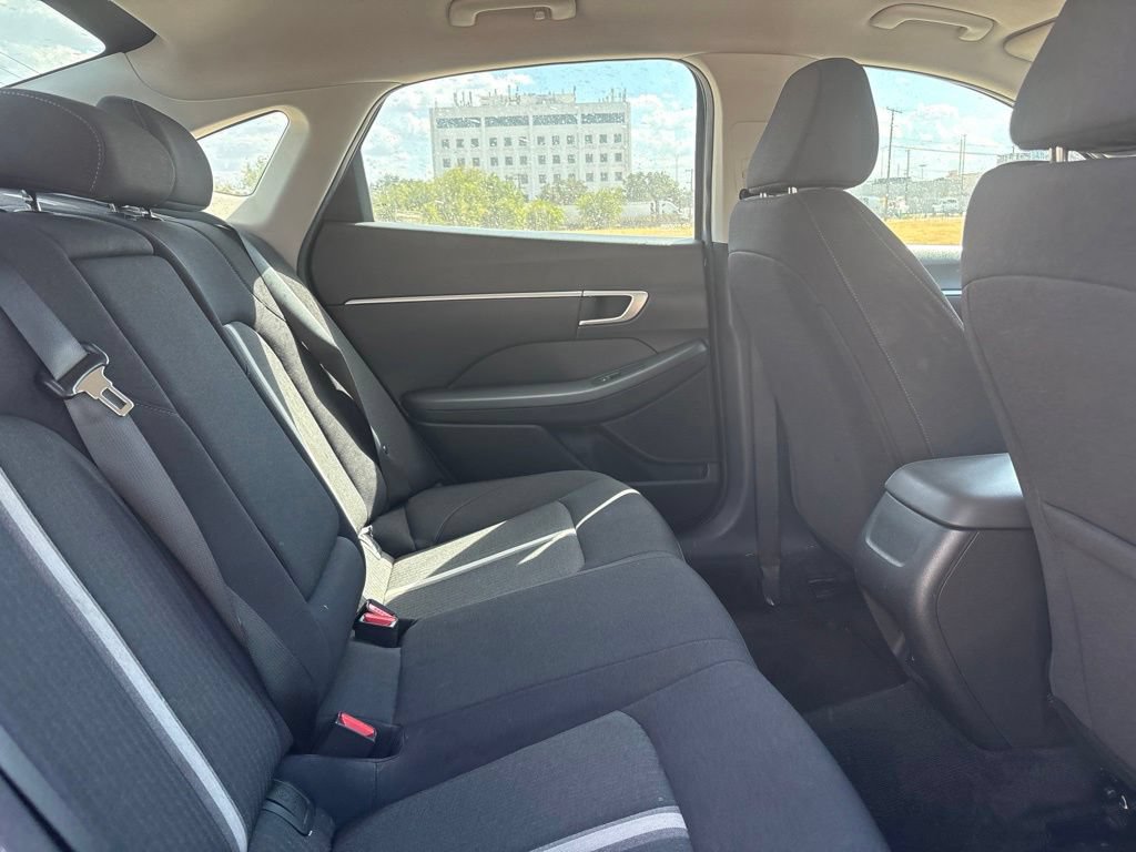 Used 2024 Hyundai Sonata SEL FWD image 12