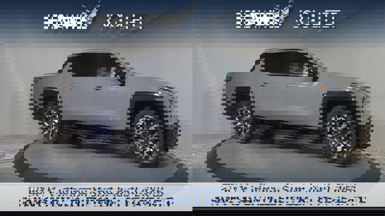 New 2025 Chevrolet Silverado EV RST image 13