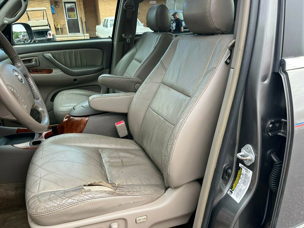 Used 2005 Toyota Tundra Limited w/ All Weather Guard Pkg image 26