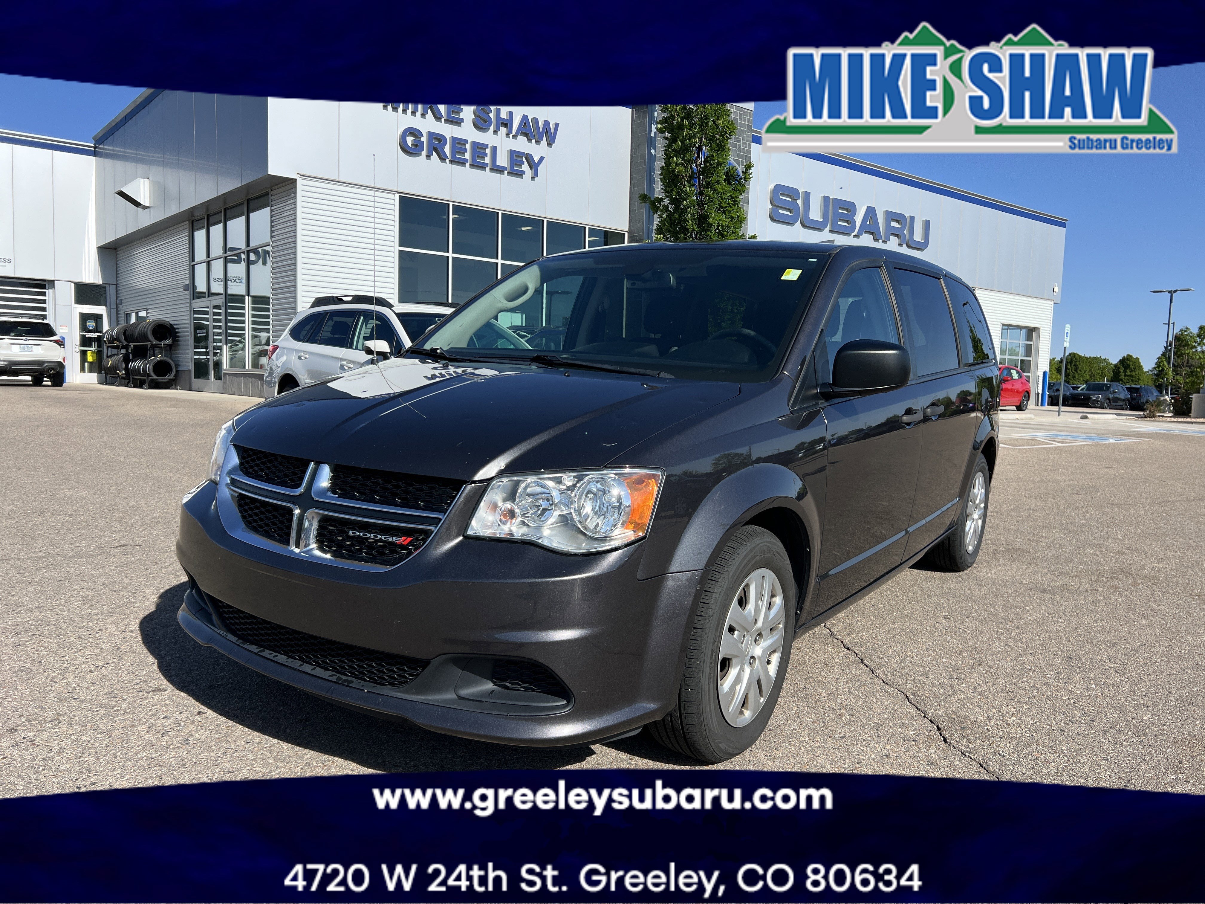 Used 2020 Dodge Grand Caravan SE w/ UConnect Hands-Free Group FWD image 1