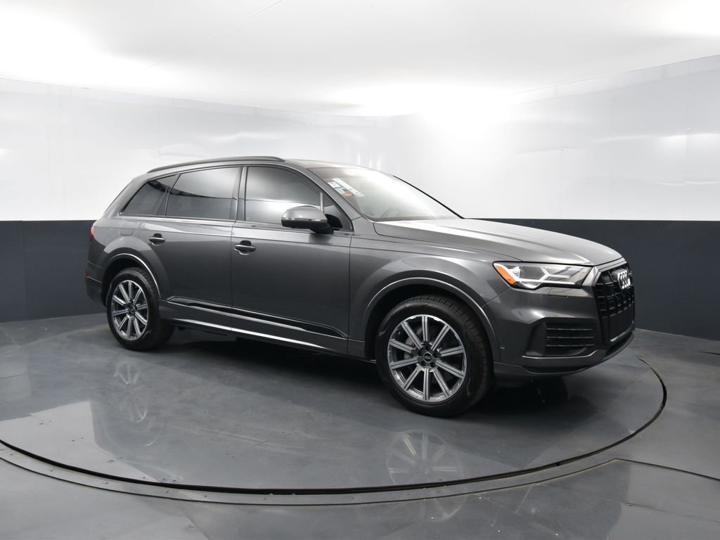 Used 2022 Audi Q7 2.0T Premium Plus AWD/4WD image 3