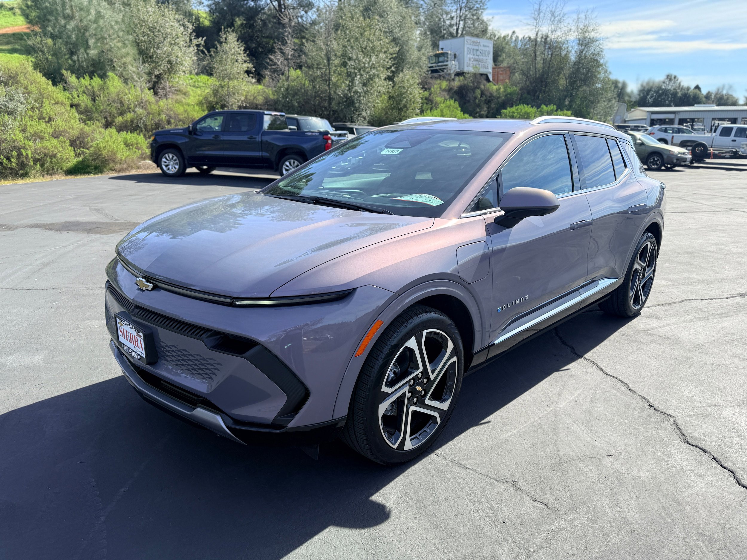 New 2026 Chevrolet Equinox EV LT w/ Convenience Package II image 1