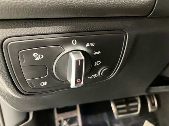 Used 2013 Audi S6 Prestige w/ Driver Assistance Pkg image 40