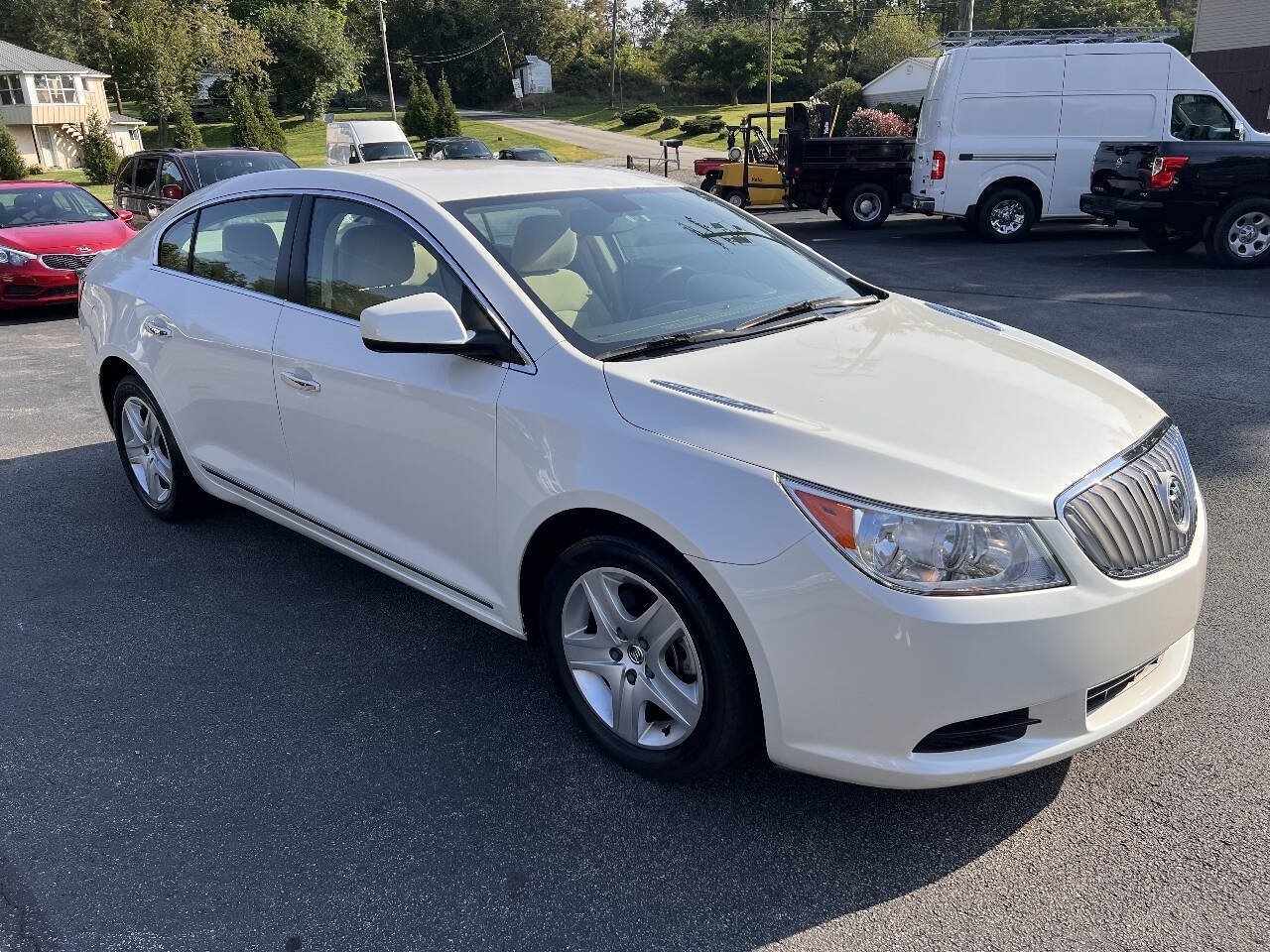 Used 2010 Buick LaCrosse CX FWD image 3