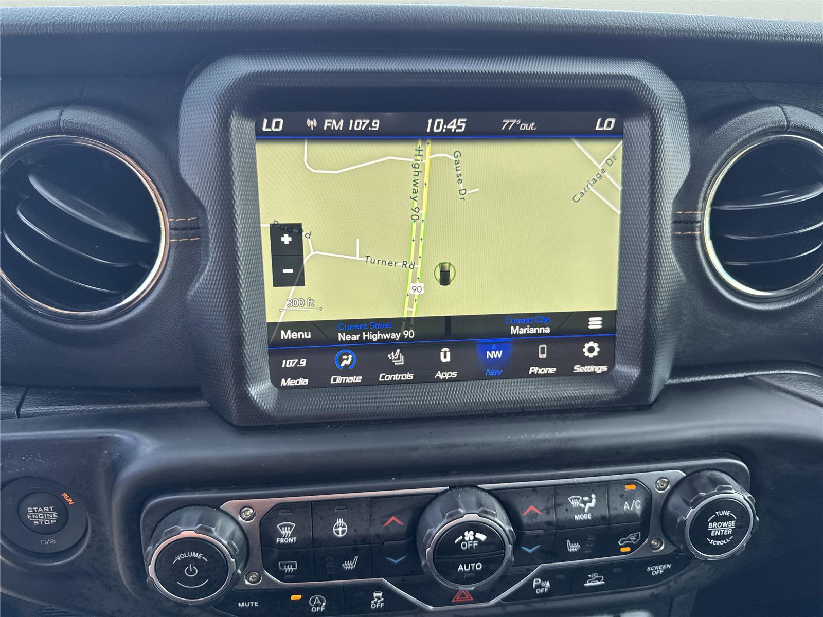 Used 2023 Jeep Wrangler Unlimited Sahara image 27