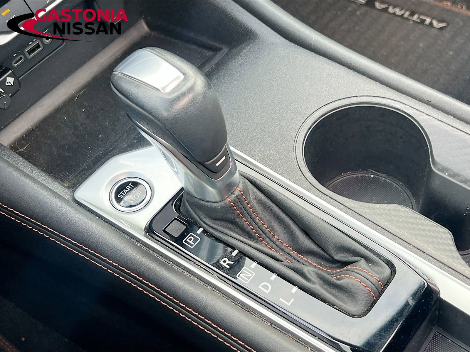 Used 2021 Nissan Altima 2.5 SR w/ SR Premium Package image 21