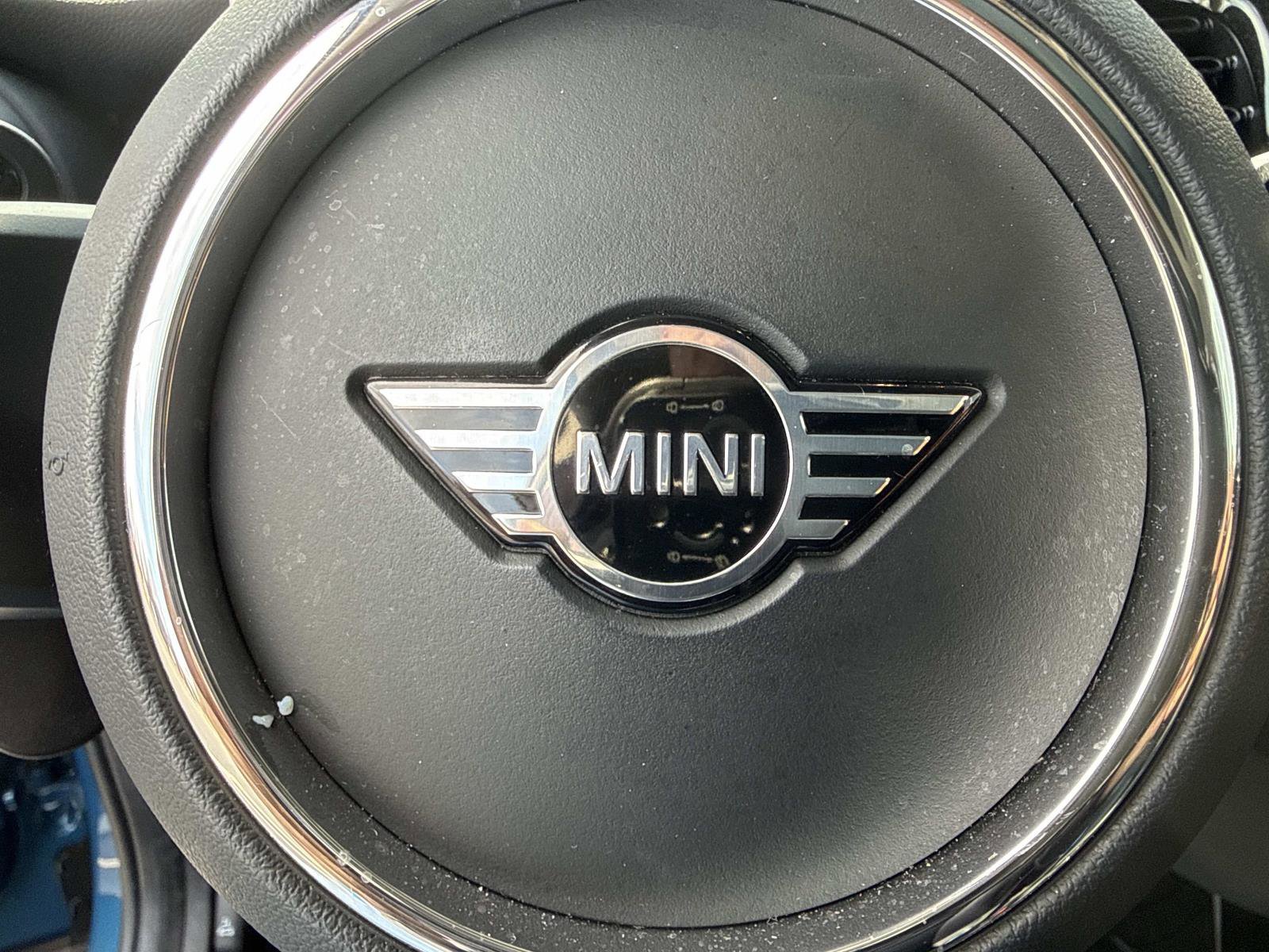 Certified 2024 MINI Cooper S FWD image 27