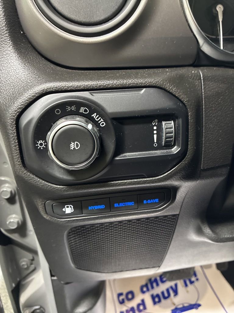 Used 2023 Jeep Wrangler Unlimited image 12