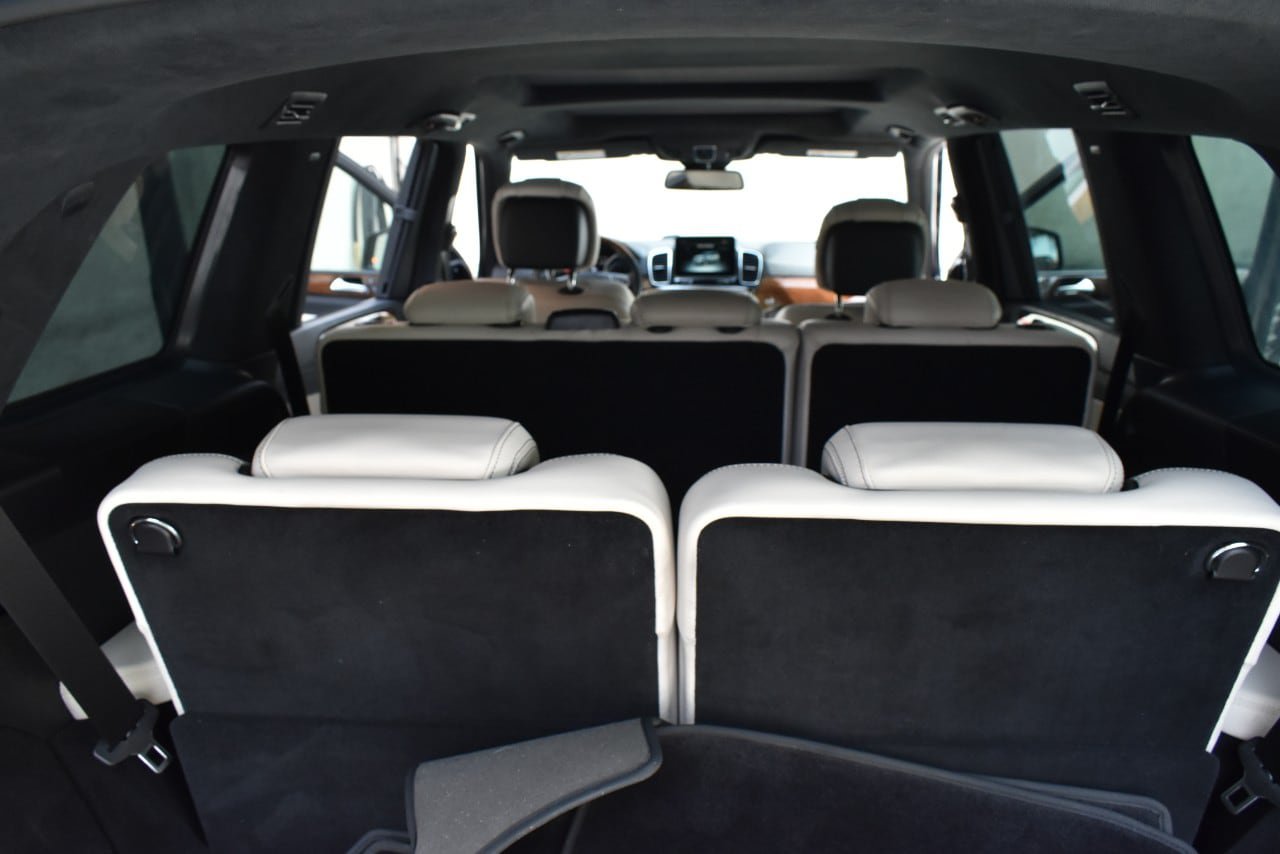 Used 2018 Mercedes-Benz GLS 550 4MATIC image 19