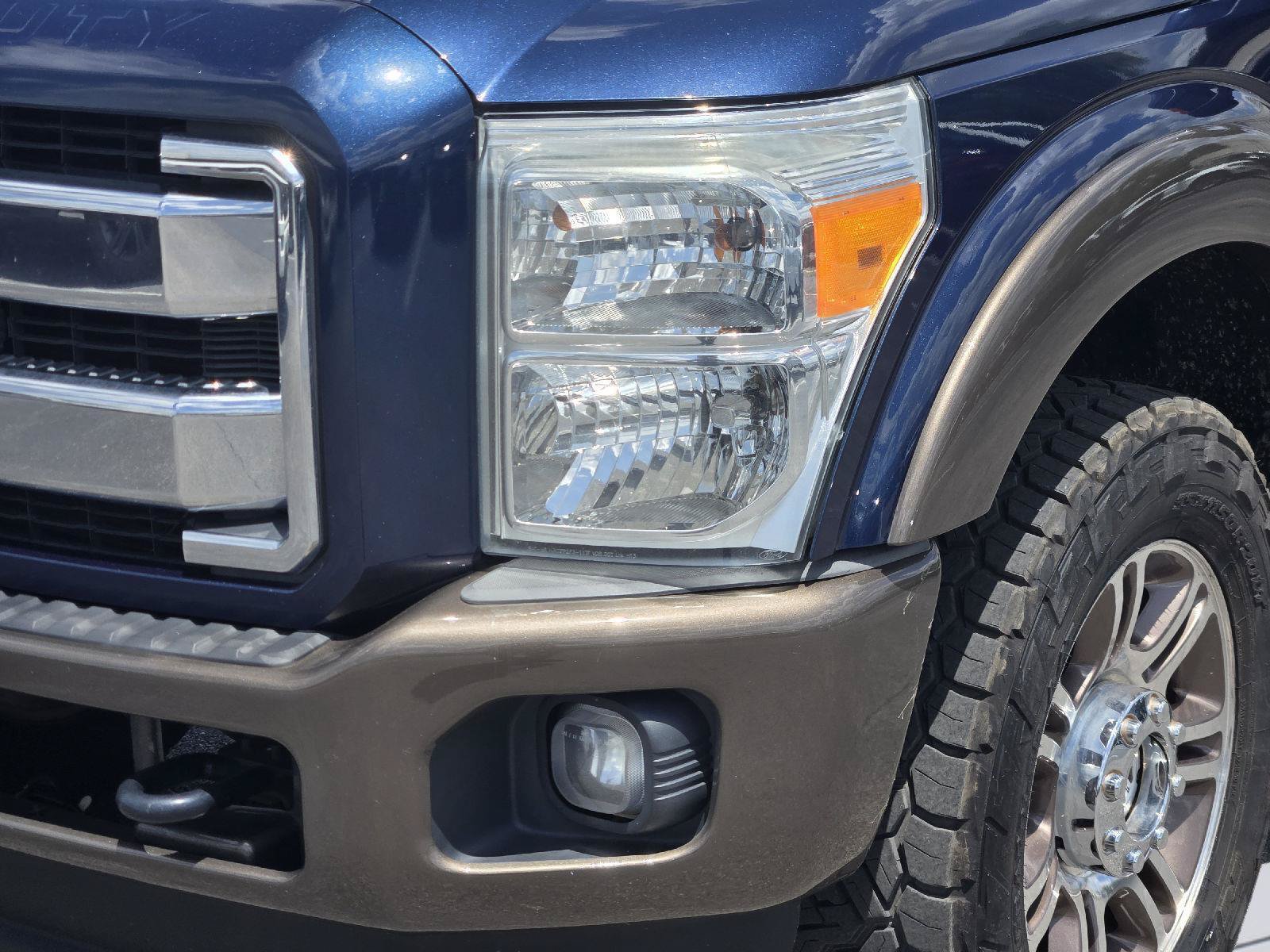 Used 2015 Ford F250 King Ranch w/ FX4 Off-Road Package AWD/4WD image 10