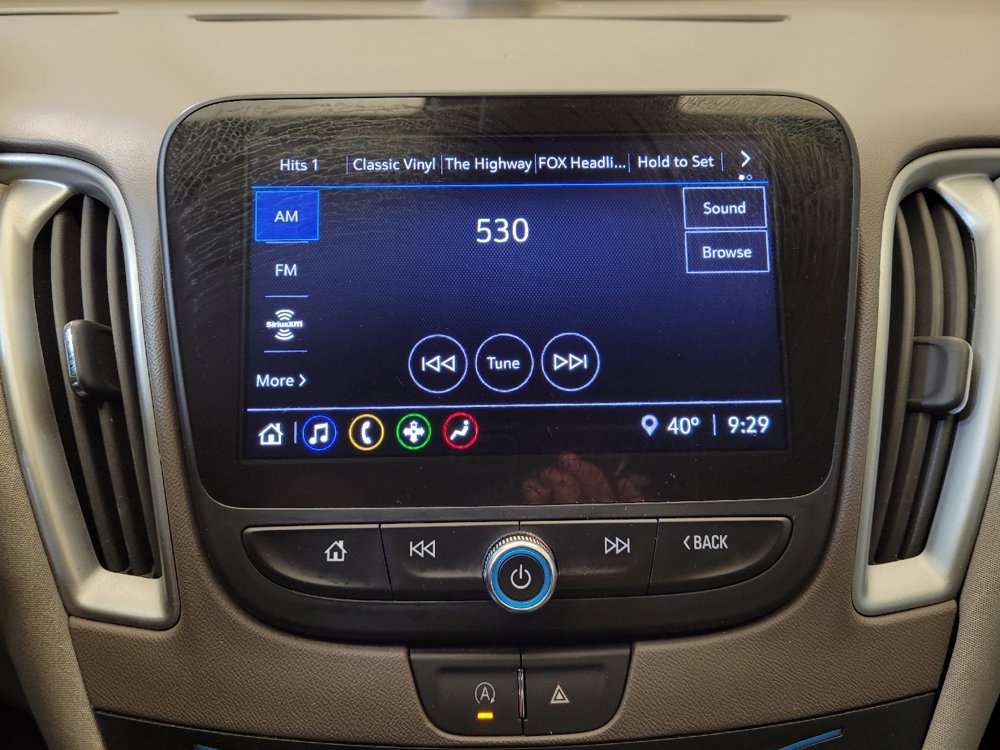 Used 2023 Chevrolet Malibu LT image 25