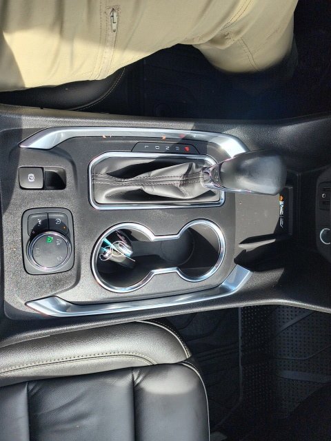 Used 2024 Chevrolet Traverse LT AWD/4WD image 27