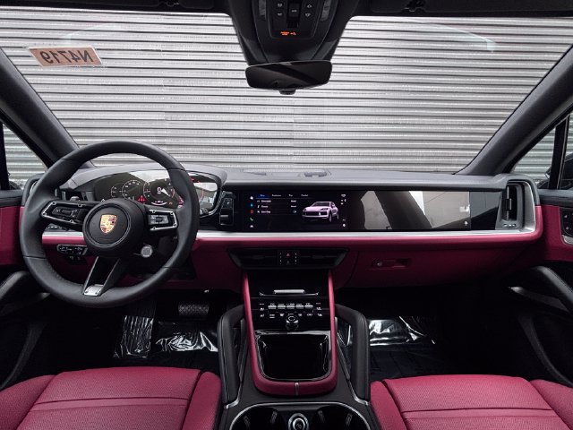 New 2026 Porsche Cayenne AWD/4WD image 13