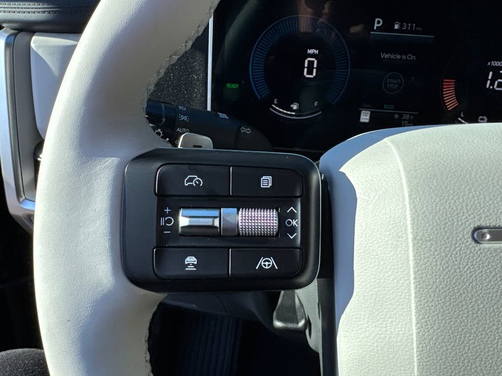 New 2026 Hyundai Santa Fe SE image 15