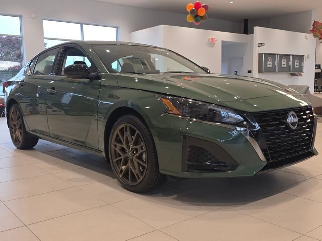 New 2025 Nissan Altima 2.5 SR w/ SR Premium Package video 2