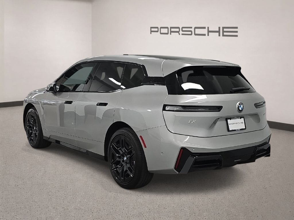 Used 2026 BMW iX xDrive60 w/ M Sport Package AWD/4WD image 3