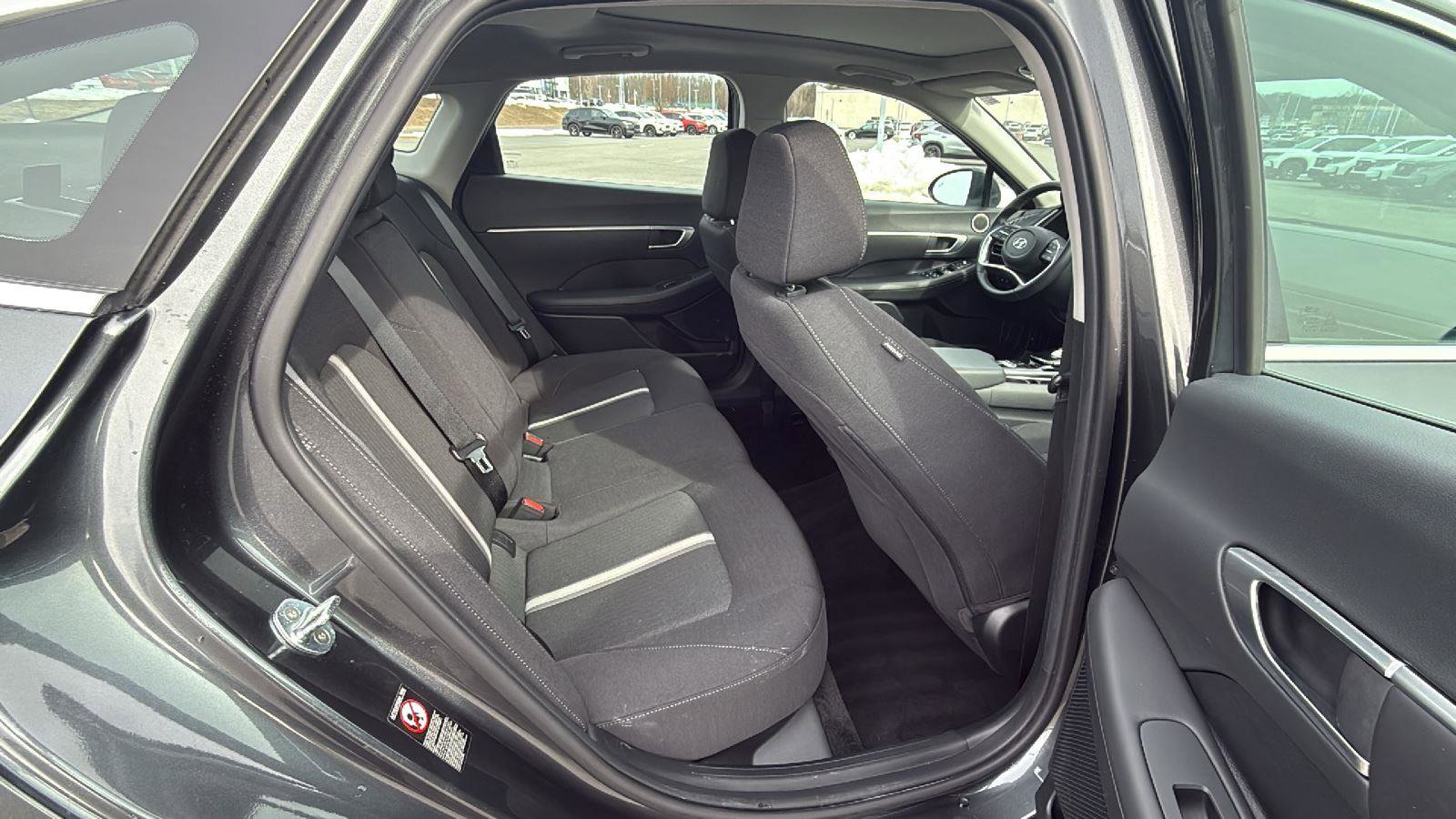 Certified 2022 Hyundai Sonata SEL w/ Convenience Package image 20