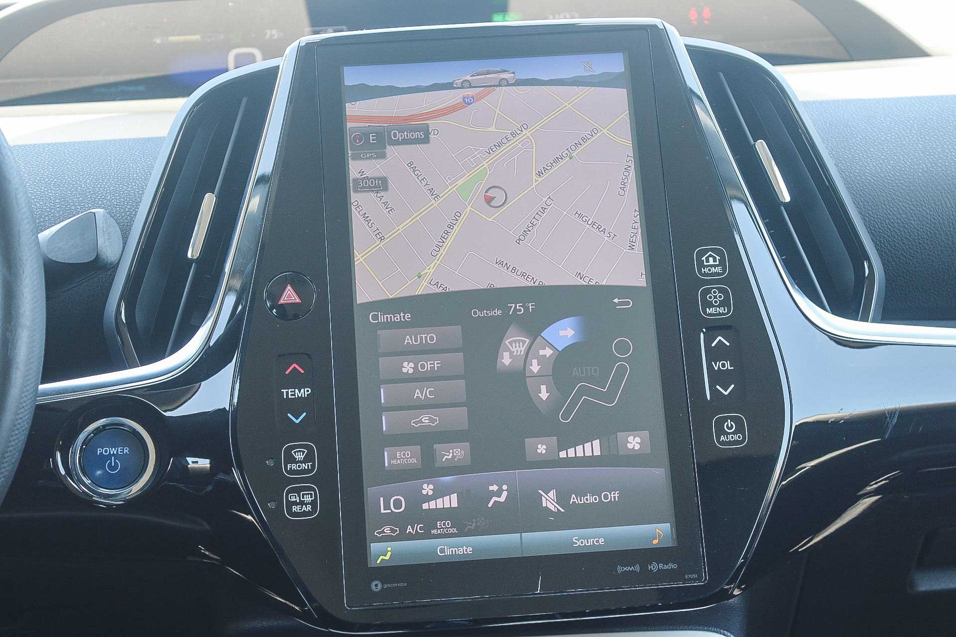 Certified 2017 Toyota Prius Prime Premium FWD image 15