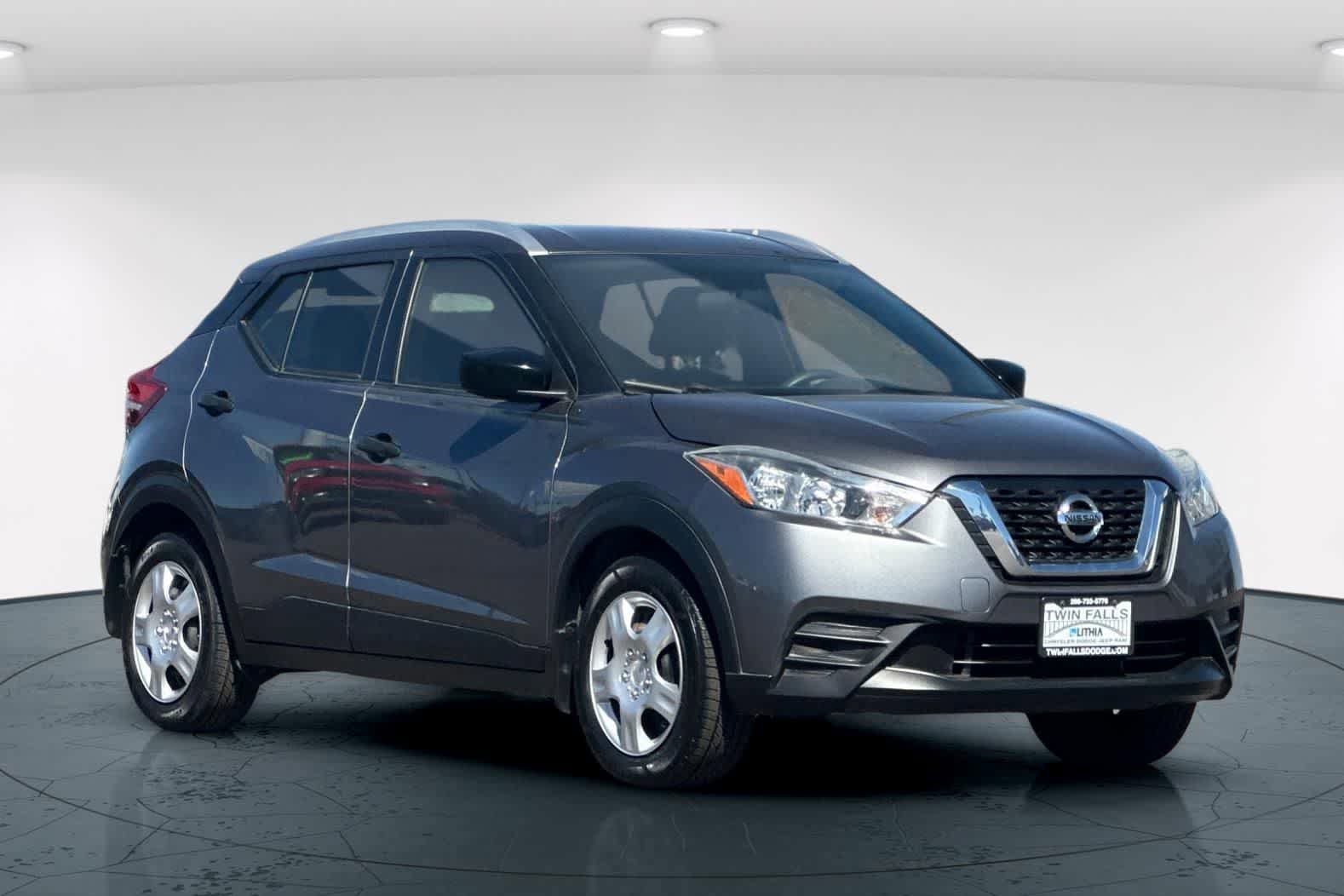 Used 2018 Nissan Kicks S FWD image 5