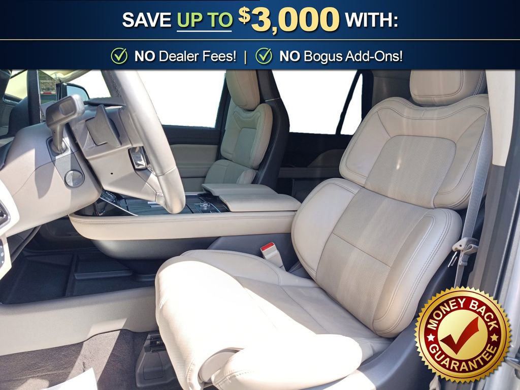 Used 2024 Lincoln Navigator Reserve image 14