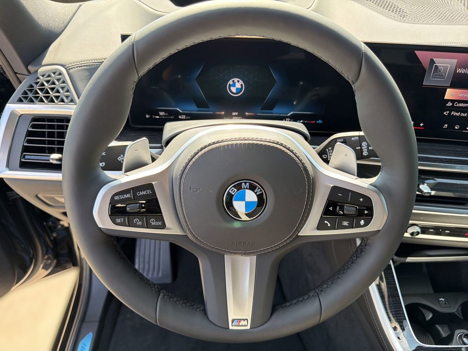 New 2026 BMW X5 xDrive40i w/ M Sport Package AWD/4WD image 16