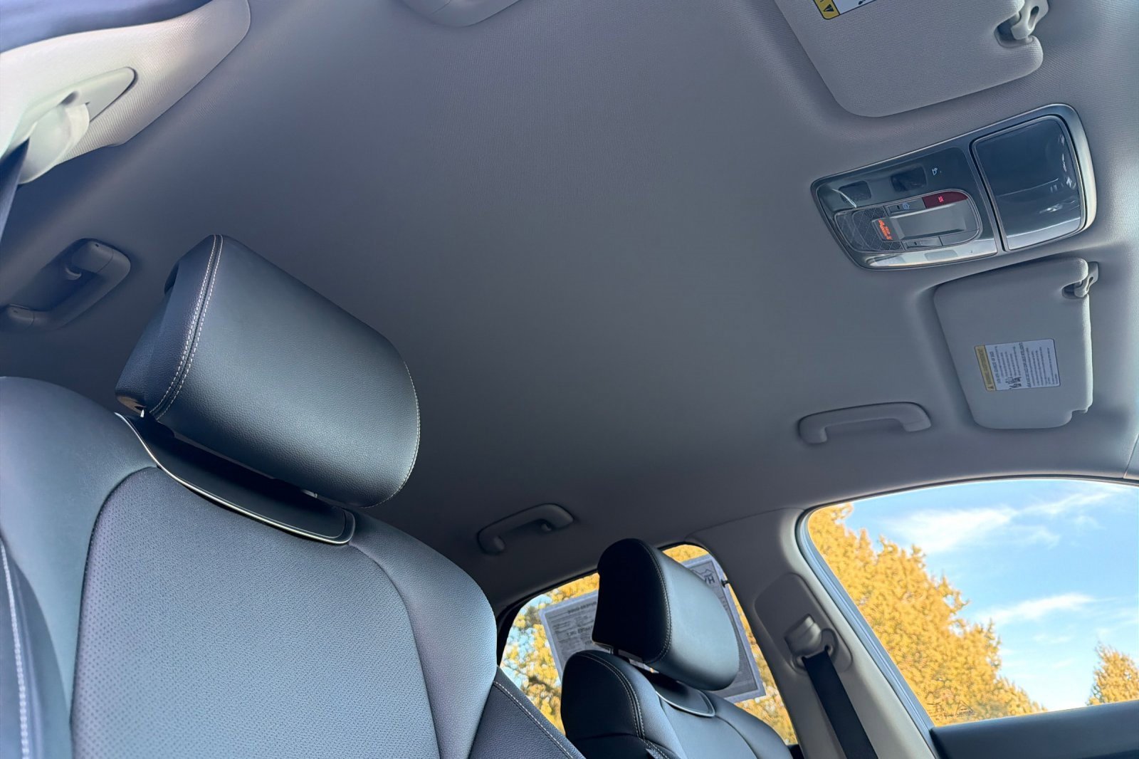 Used 2025 Genesis GV70 2.5T image 22