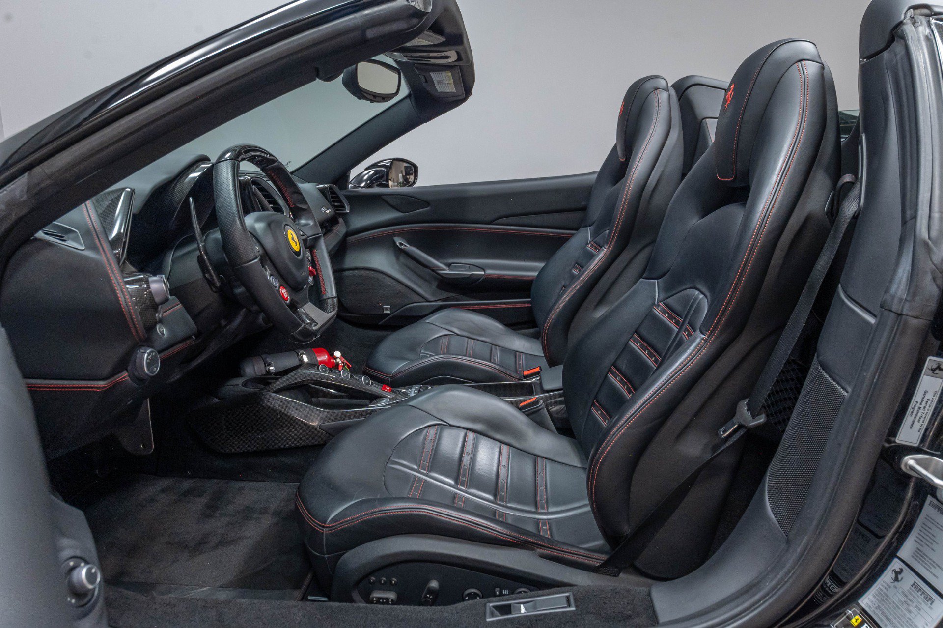 Used 2016 Ferrari 488 Spider RWD image 11