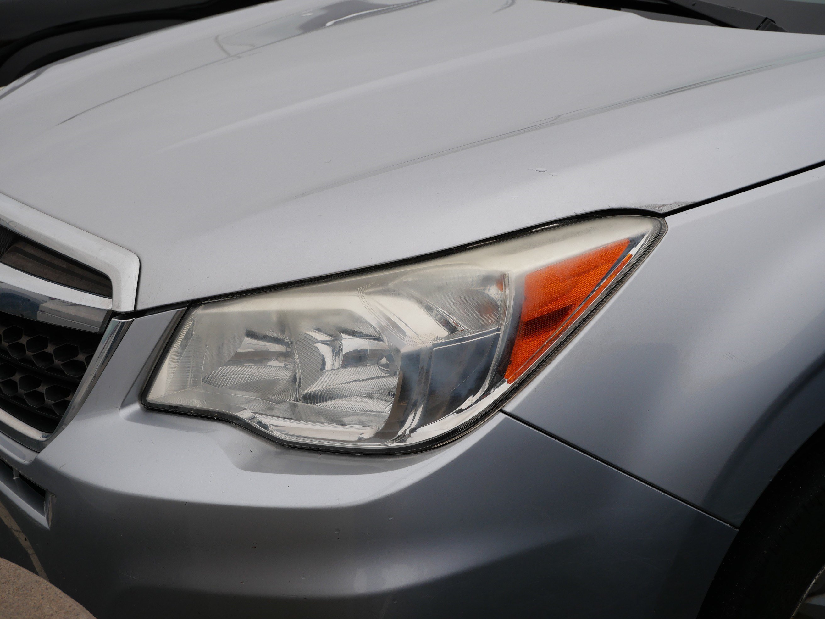 Used 2014 Subaru Forester 2.5i Premium w/ All-Weather Package AWD/4WD image 3