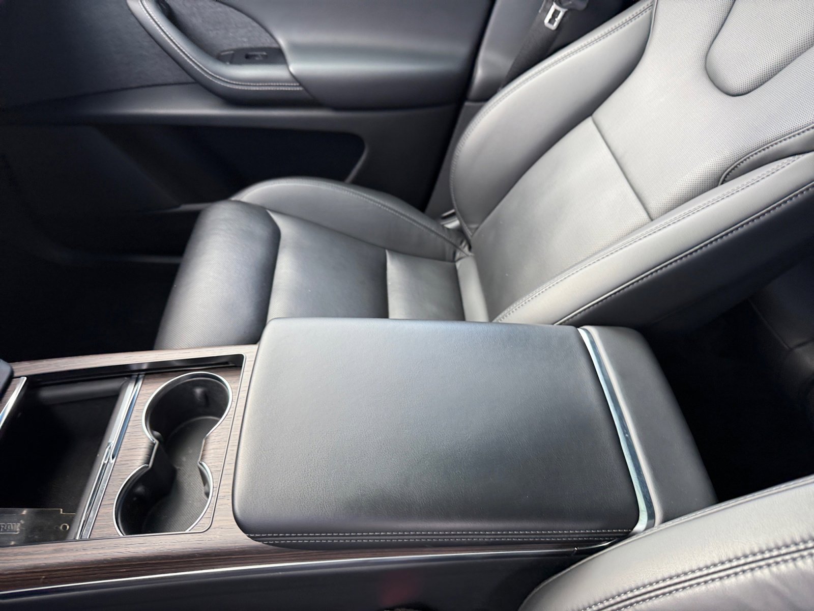 Used 2023 Tesla Model X image 14