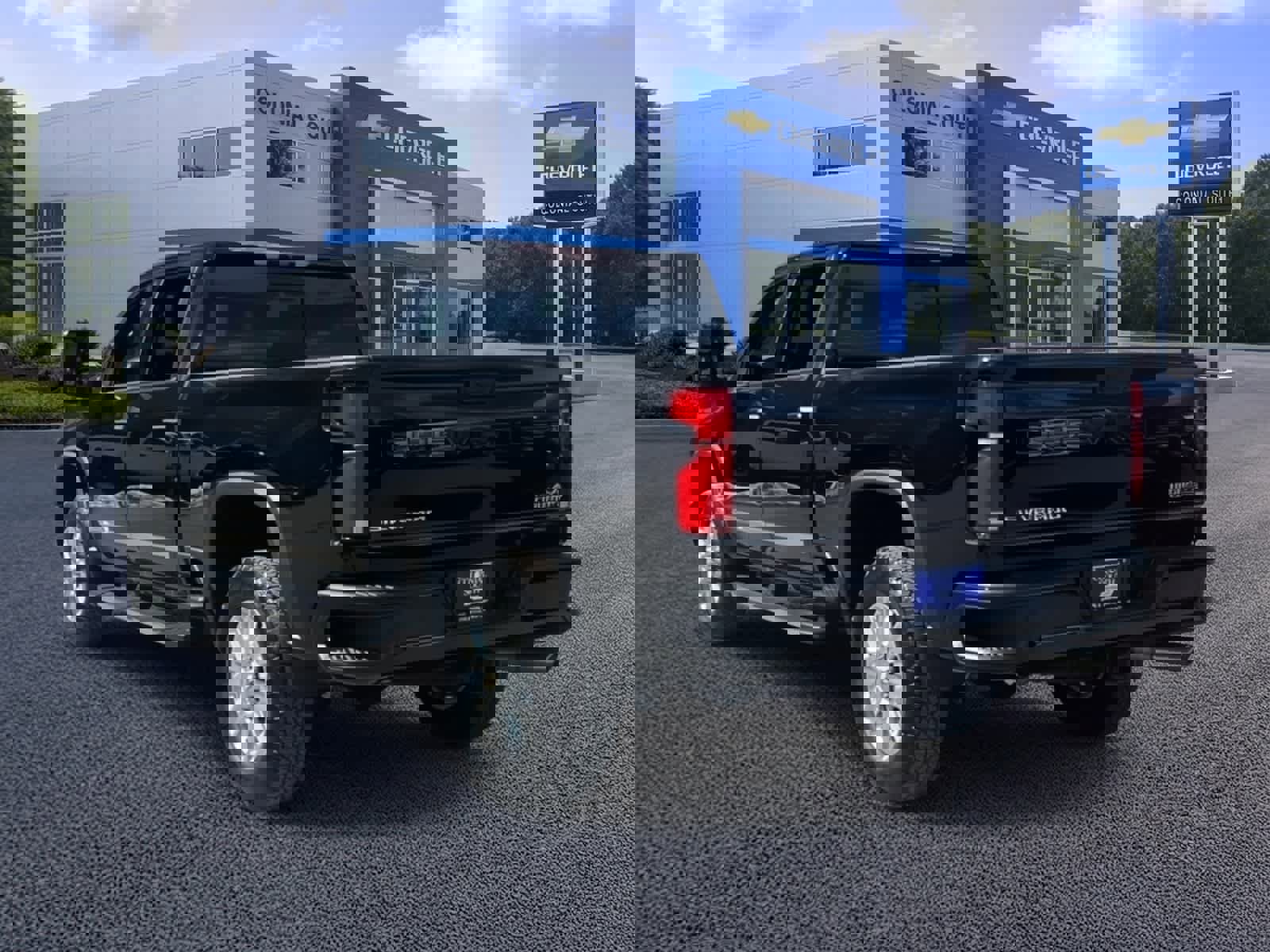 Certified 2025 Chevrolet Silverado 2500 High Country image 4