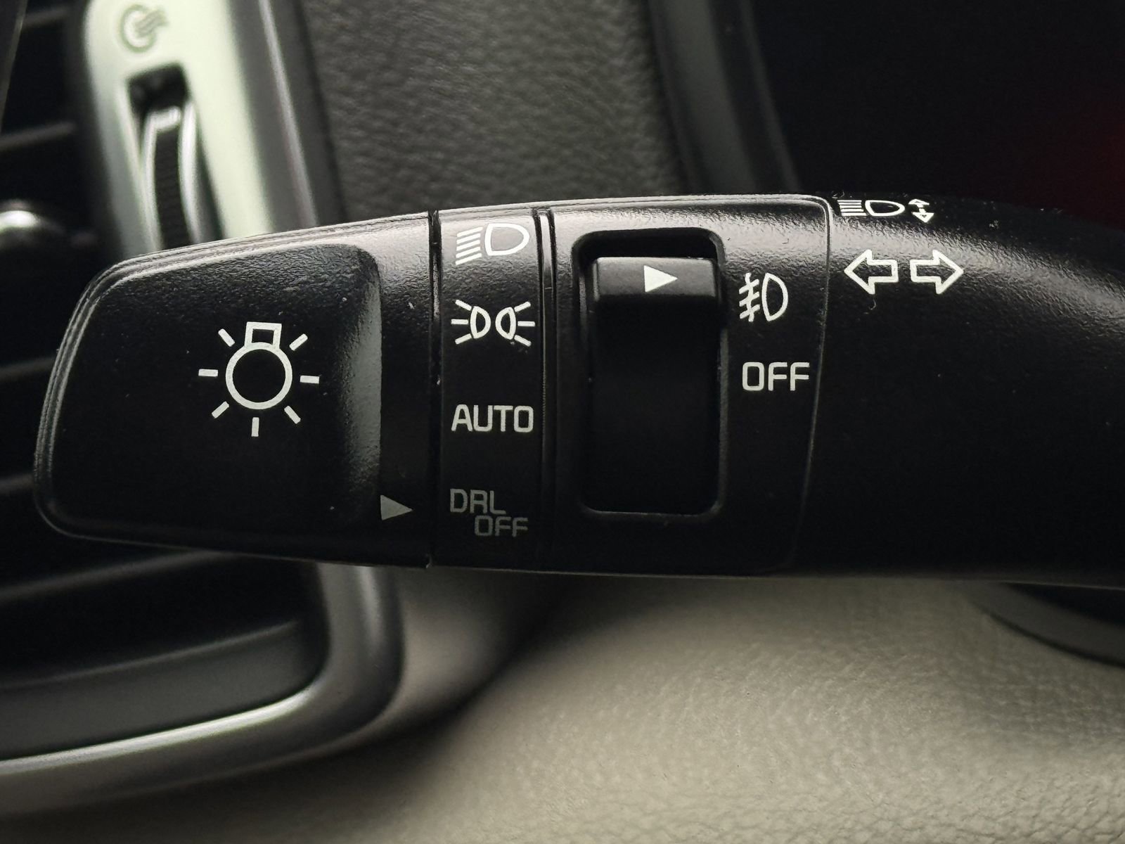 Used 2019 Kia Sportage EX FWD image 22
