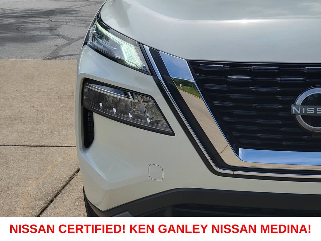 Certified 2023 Nissan Rogue SV AWD/4WD image 9