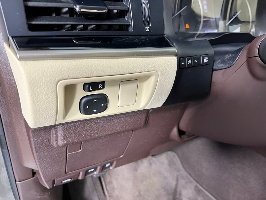 Used 2016 Lexus ES 350 image 18