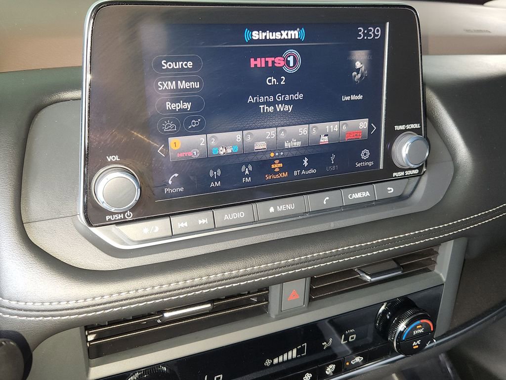 Certified 2023 Nissan Rogue SV image 32