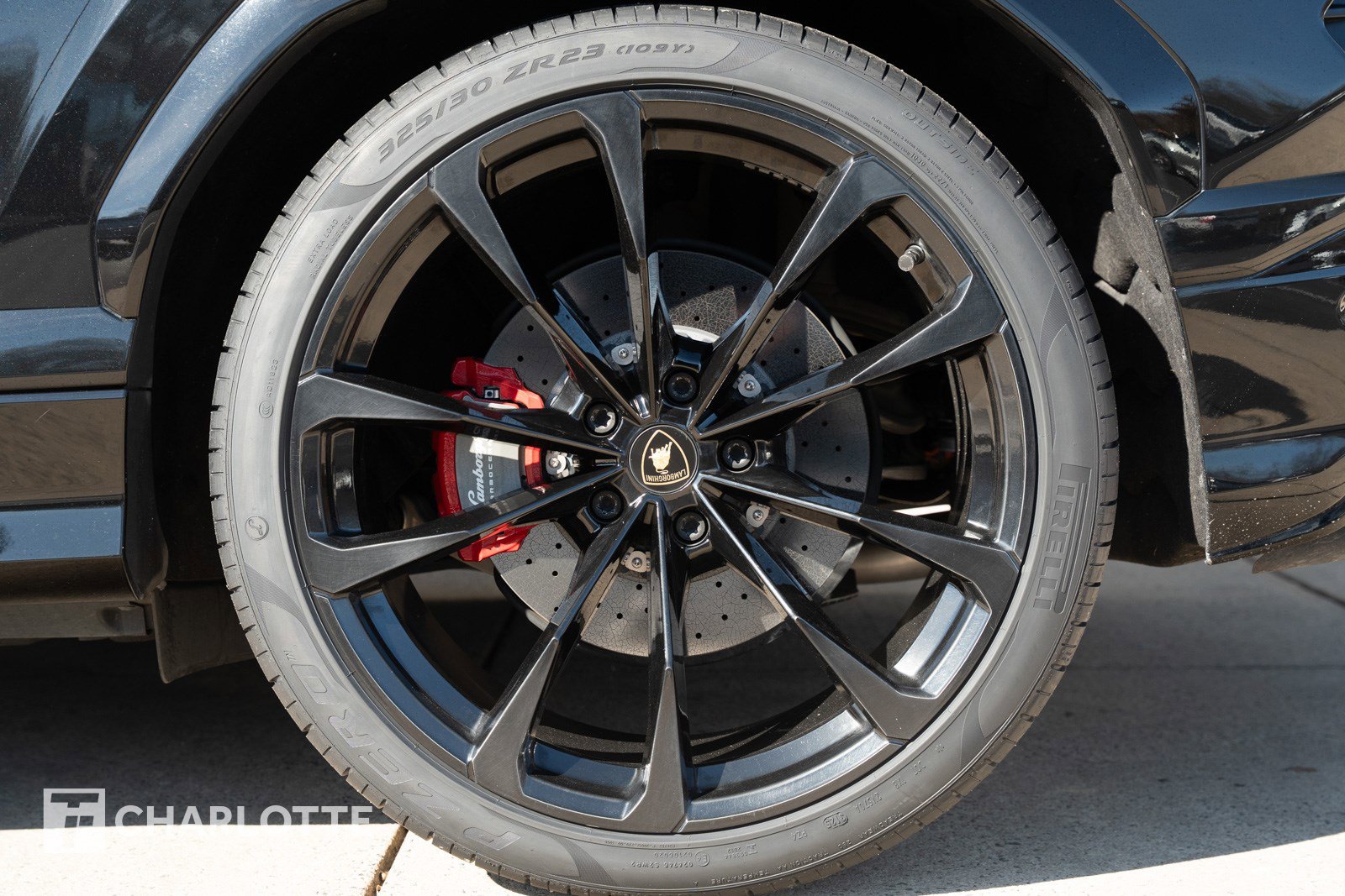 Used 2021 Lamborghini Urus image 9