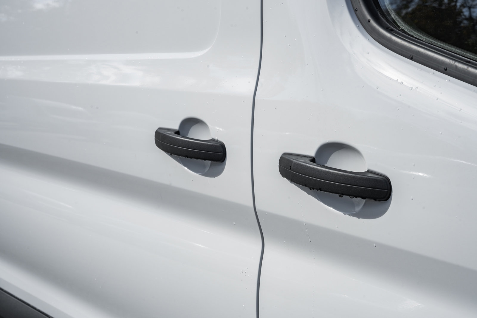 New 2026 Ford Transit 250 Low Roof w/ Load Area Protection Package RWD image 14