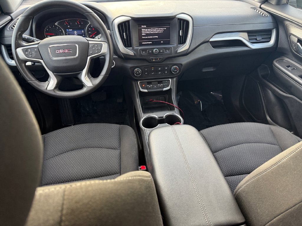 Used 2024 GMC Terrain SLE AWD/4WD image 10