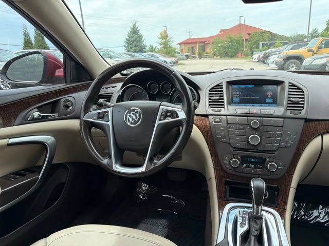 Used 2012 Buick Regal Premium FWD image 8