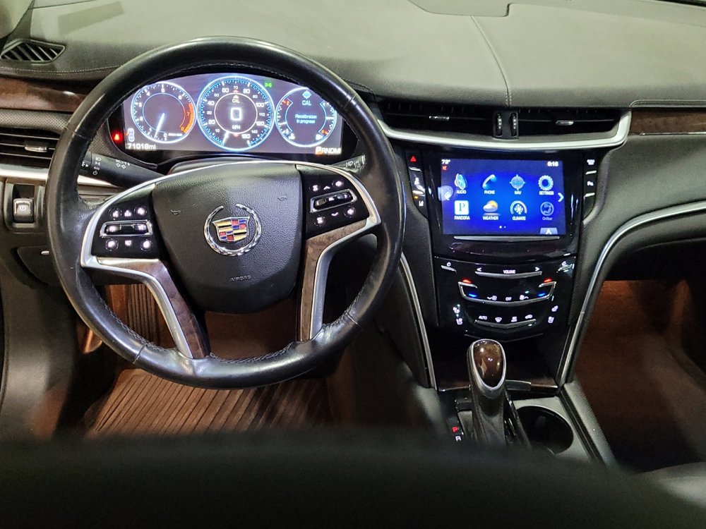 Used 2013 Cadillac XTS Premium image 22
