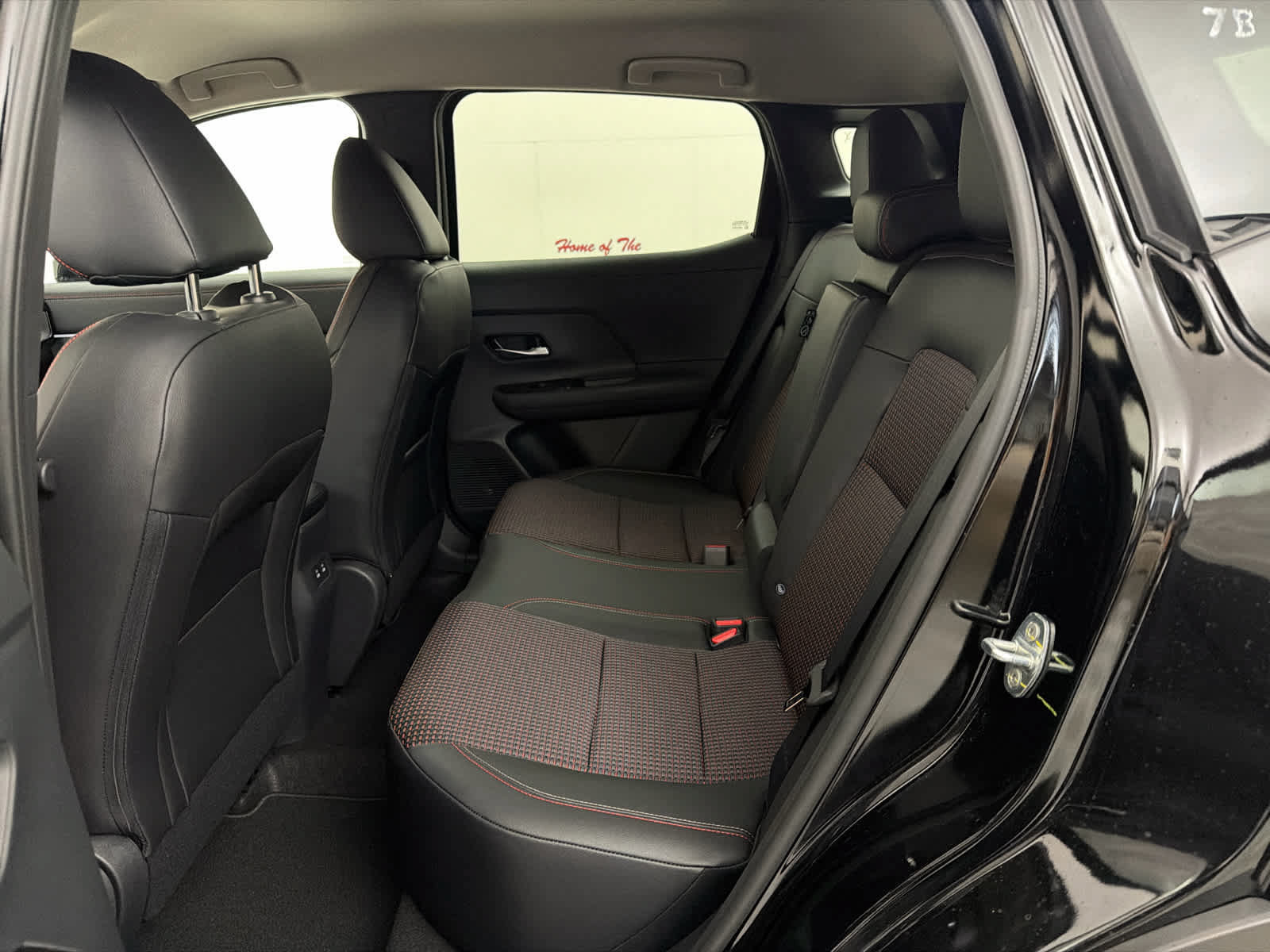 New 2026 Nissan Kicks SR FWD image 15