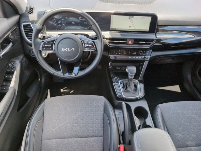 Used 2024 Kia Seltos S FWD image 27
