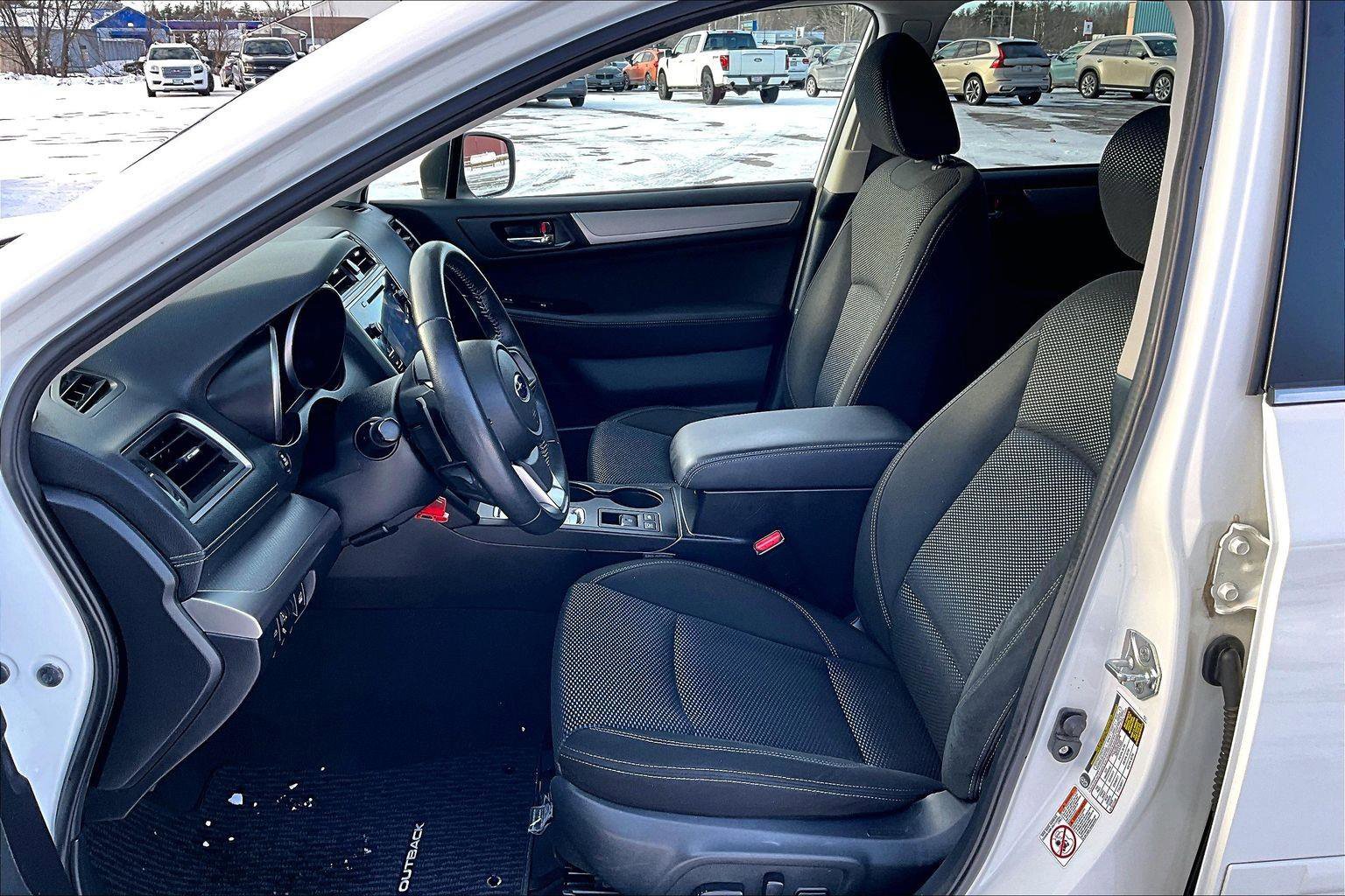 Used 2019 Subaru Outback 2.5i Premium image 20