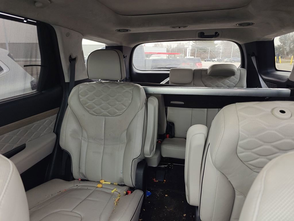 Used 2022 Hyundai Palisade Calligraphy image 12