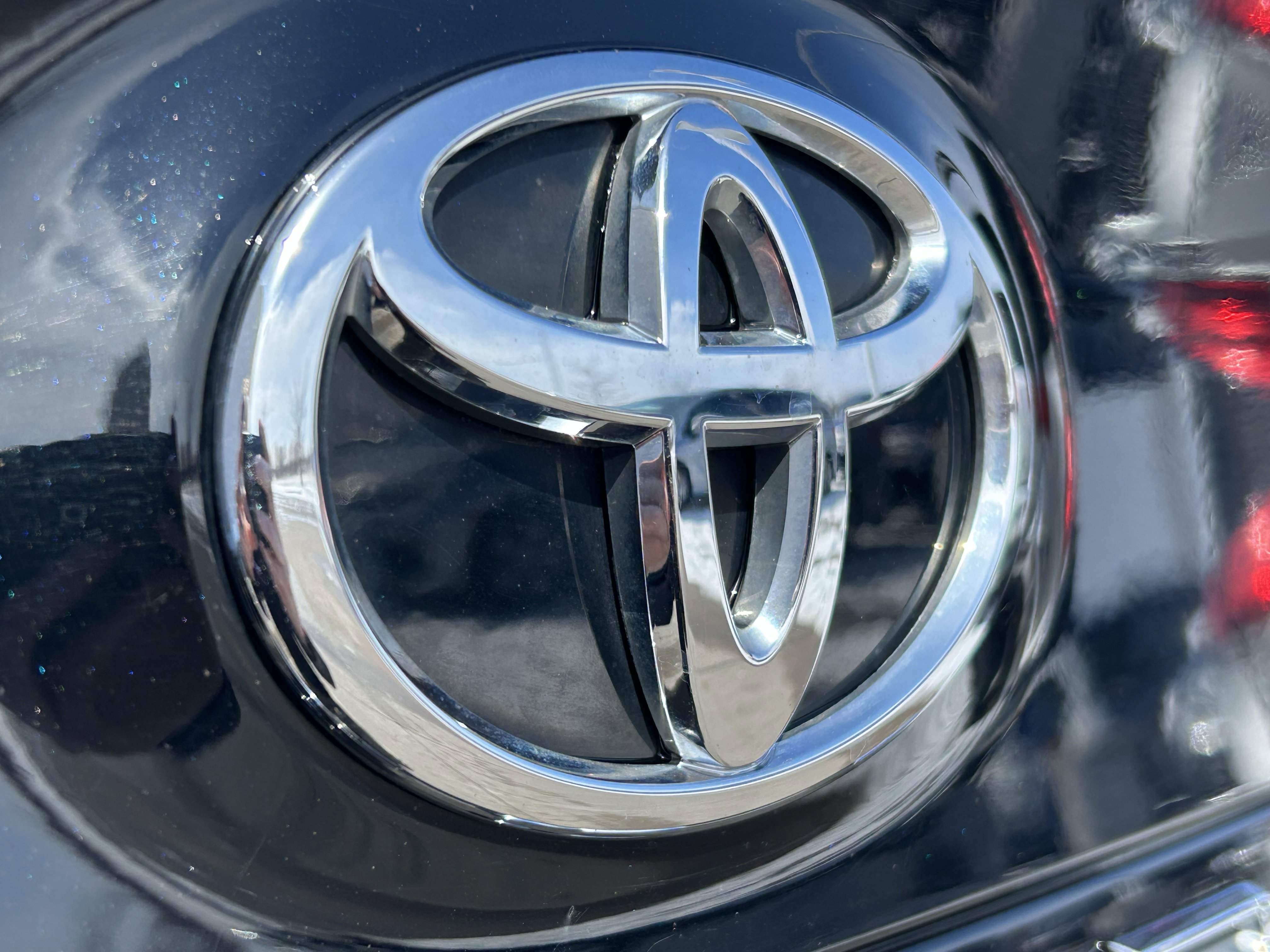 Certified 2024 Toyota Camry SE image 7