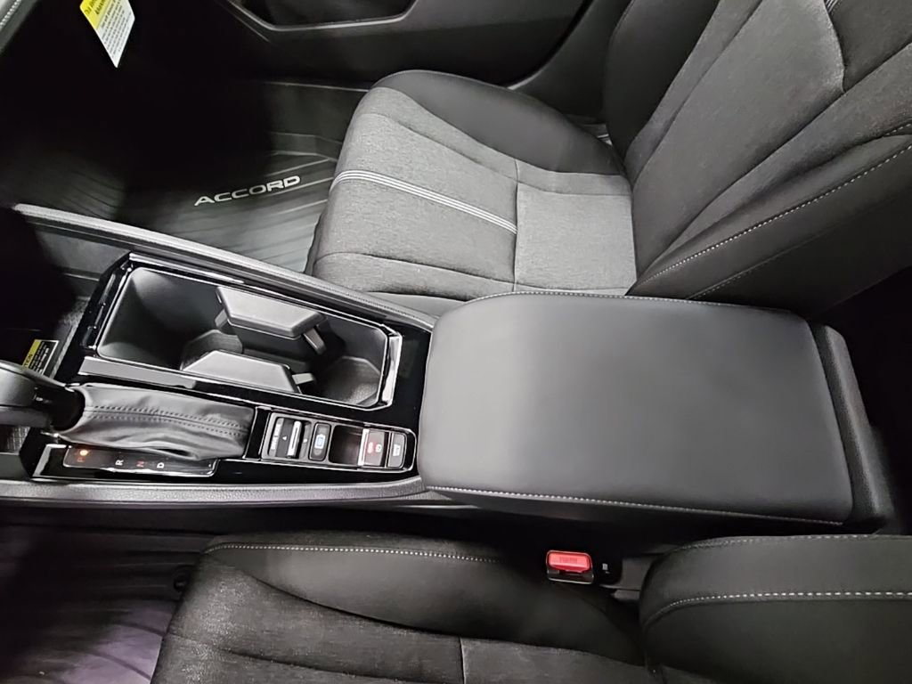Used 2025 Honda Accord Sport image 23