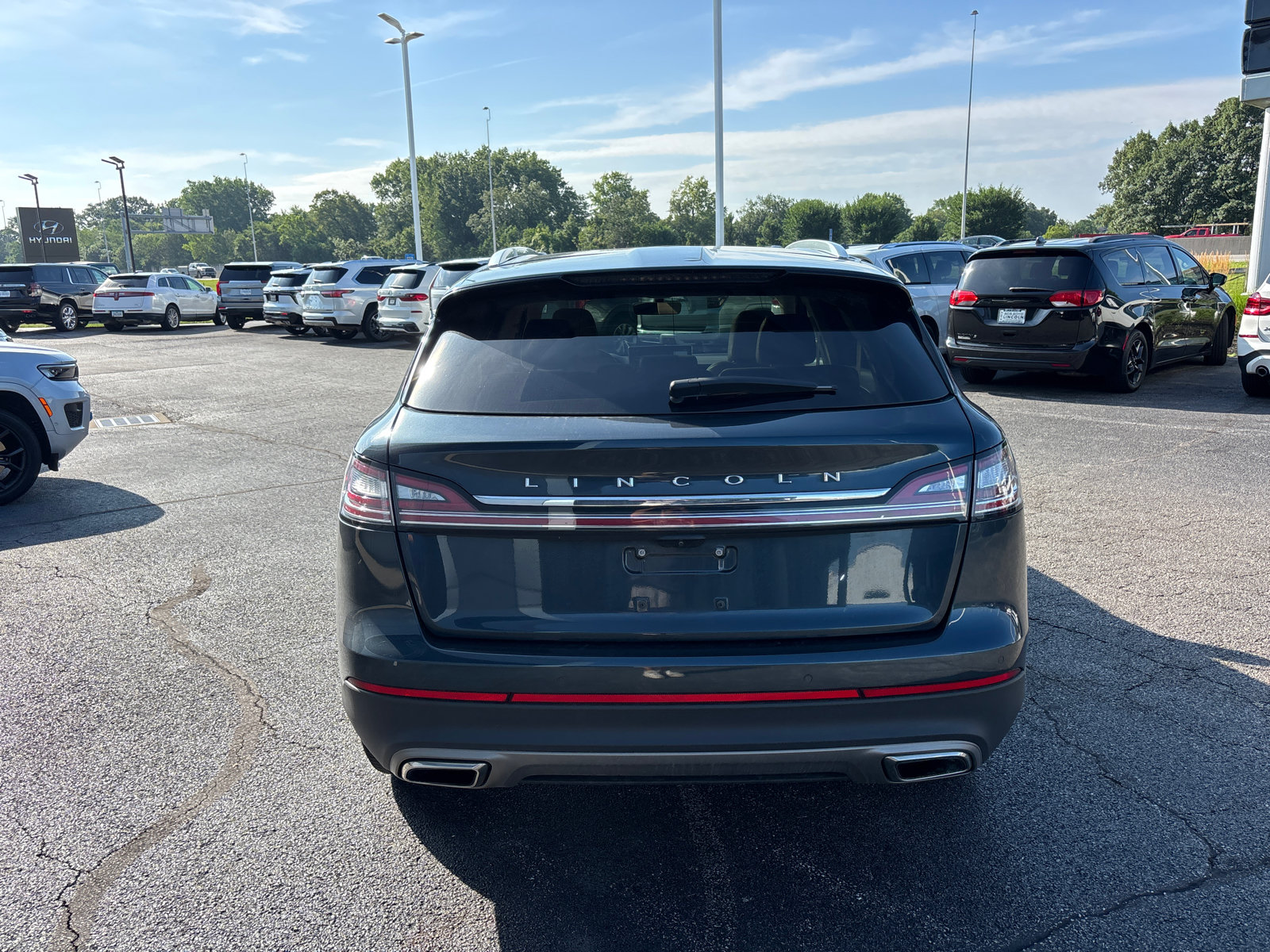 Certified 2023 Lincoln Nautilus Reserve w/ Cargo Utility Package AWD/4WD image 6